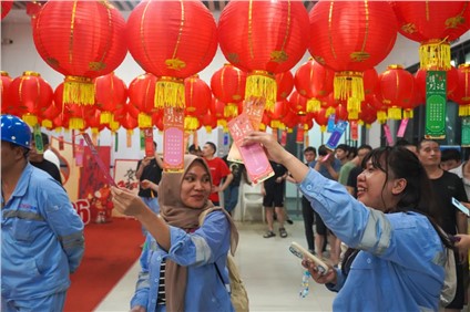  欢庆元宵 同心共融 | 中伟全球各产业基地开展元宵“游园会”
